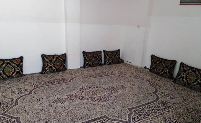 واحد دربست تمیز ودارای حیاط و پارکینگ مسقف واحد دربست تمیز ودارای حیاط و پارکینگ مسقف