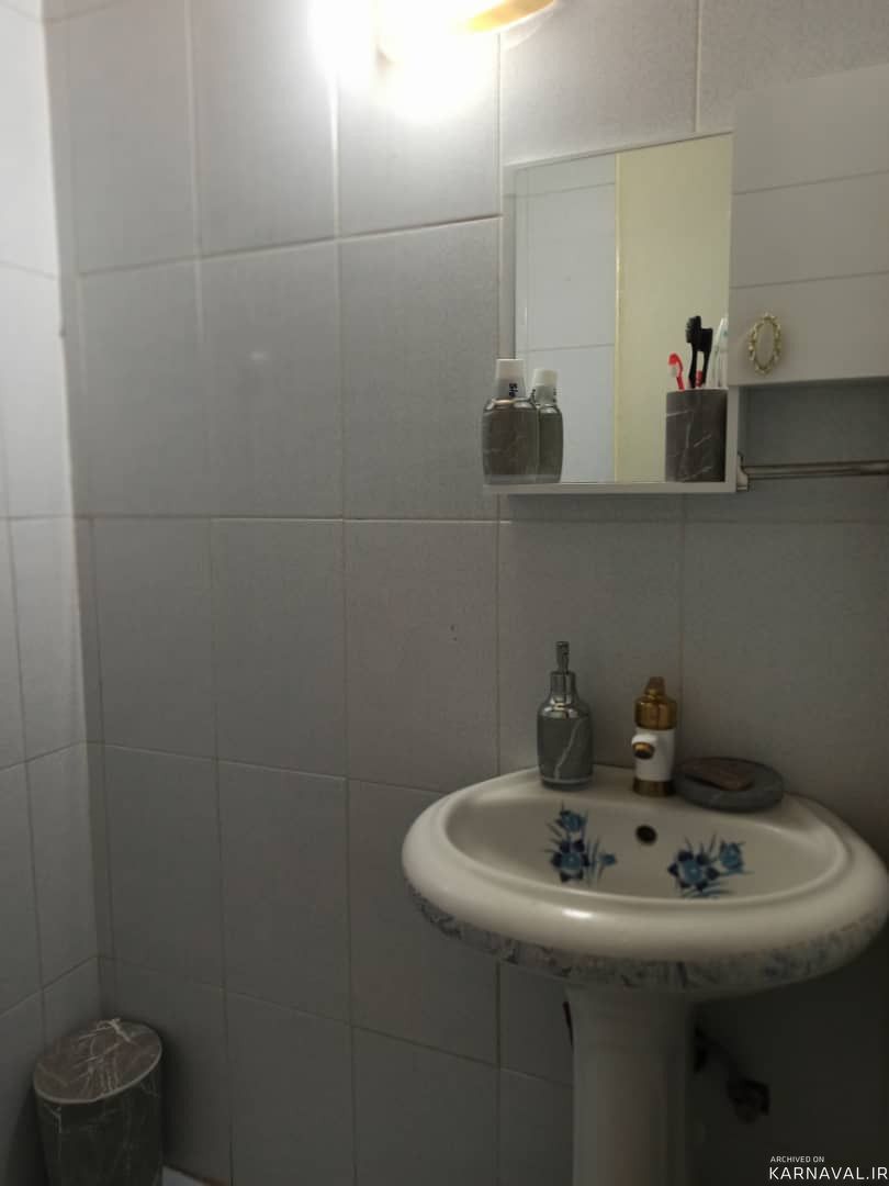 واحد 130 متری فول امکانات