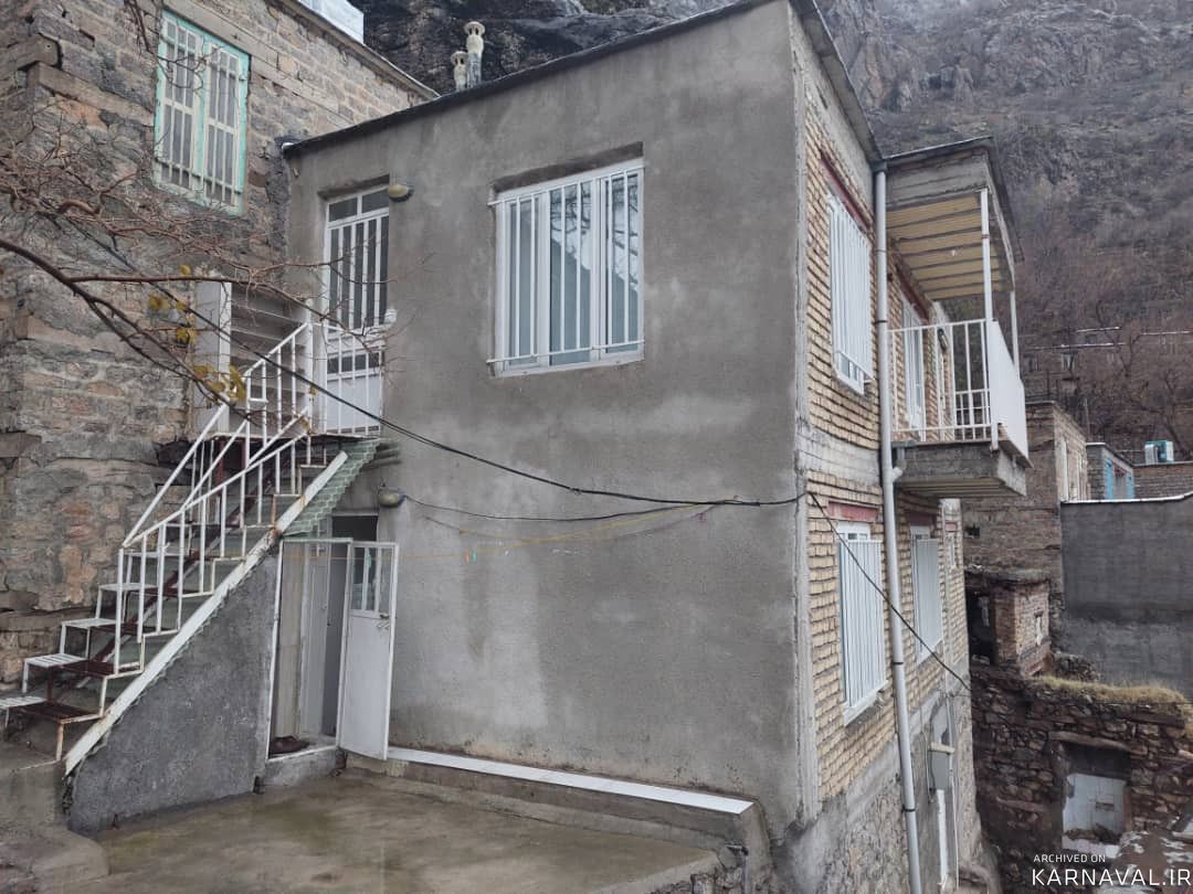 خانه مسافر داریان طبقه دو