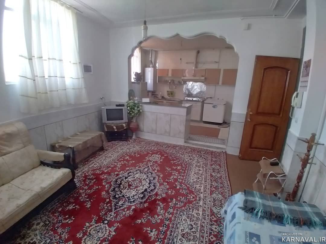خانه مسافر الماس کویر  نایین