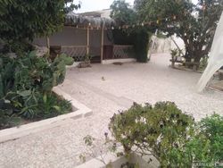 اقامتگاه خانه جمبو (اتاق 1) اقامتگاه خانه جمبو (اتاق 1)