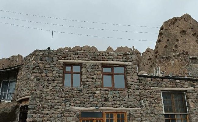 سوئیت دنج سنگی گونش کندوان سوئیت دنج سنگی گونش کندوان