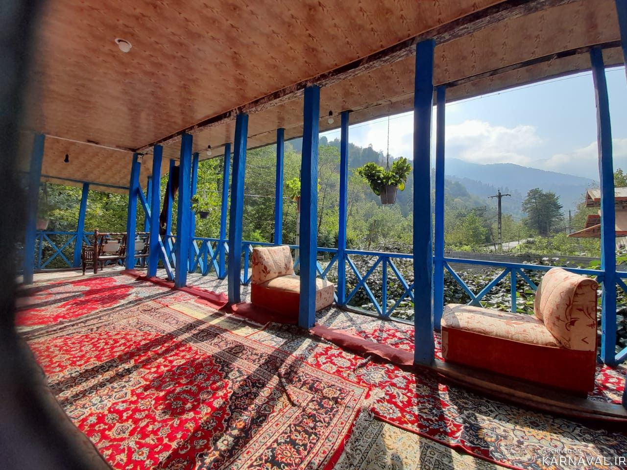 خانه سنتی در قلب طبیعت و کنار رودخانه