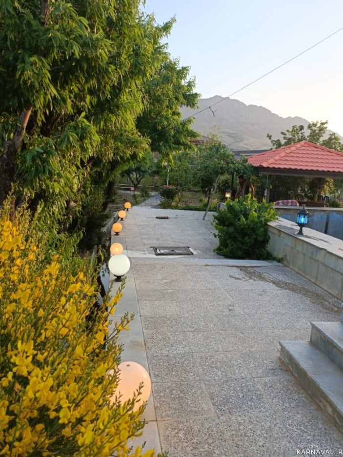 ویلا دربست استخردار