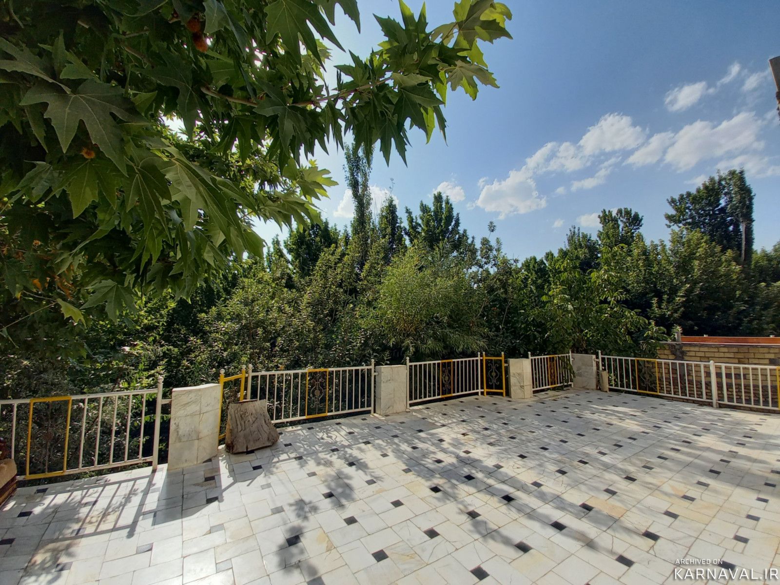 دو خواب مجاور زاینده رود زیبا و دلنشین