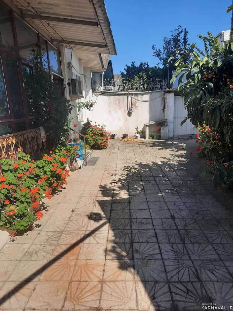 ویلا تک خواب حیاط دار دربست