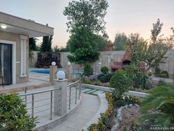 ویلای باغ ناز استخر دار چهارفصل ویلای باغ ناز استخر دار چهارفصل