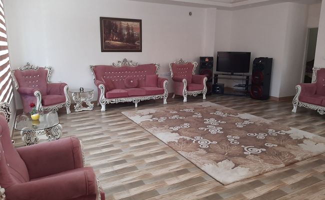 ویلای باغ ناز استخر دار چهارفصل ویلای باغ ناز استخر دار چهارفصل