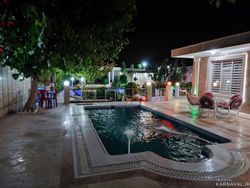 ویلای باغ ناز استخر دار چهارفصل ویلای باغ ناز استخر دار چهارفصل