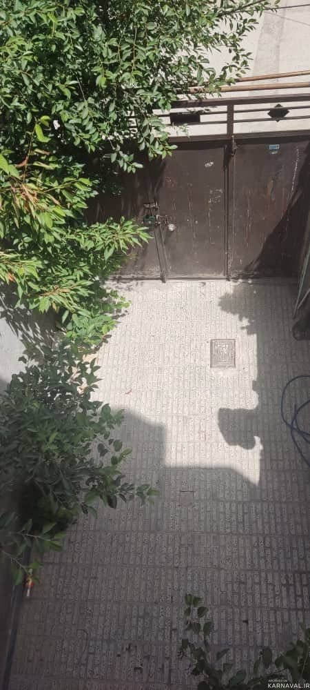 آپارتمان همکف با حیاط و امکانات رفاهی