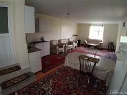 ویلای دو طبقه با چشم انداز جنگل ویلای دو طبقه با چشم انداز جنگل