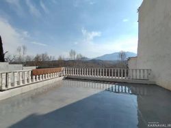 ویلا دوبلکس با استخر آبگرم محدوده باغ بهادران ویلا دوبلکس با استخر آبگرم محدوده باغ بهادران