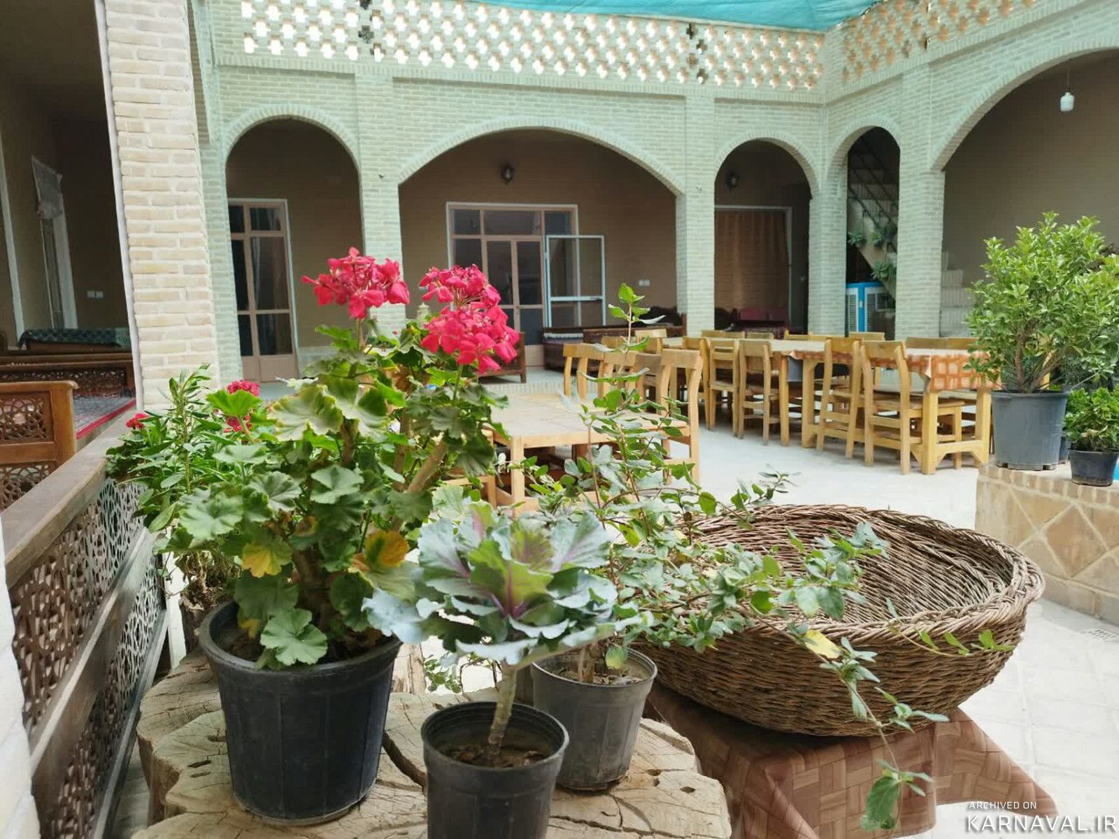 عمارت سنتی شاباز ورزنه (اتاق 3 / 1 / 4)