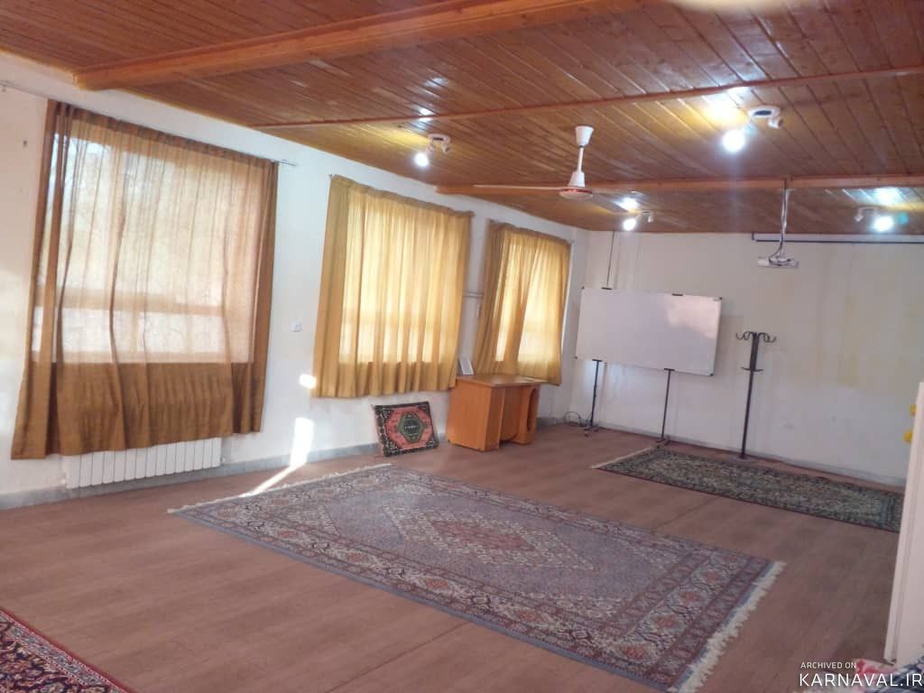اقامتگاه روبه کوه ورودخانه