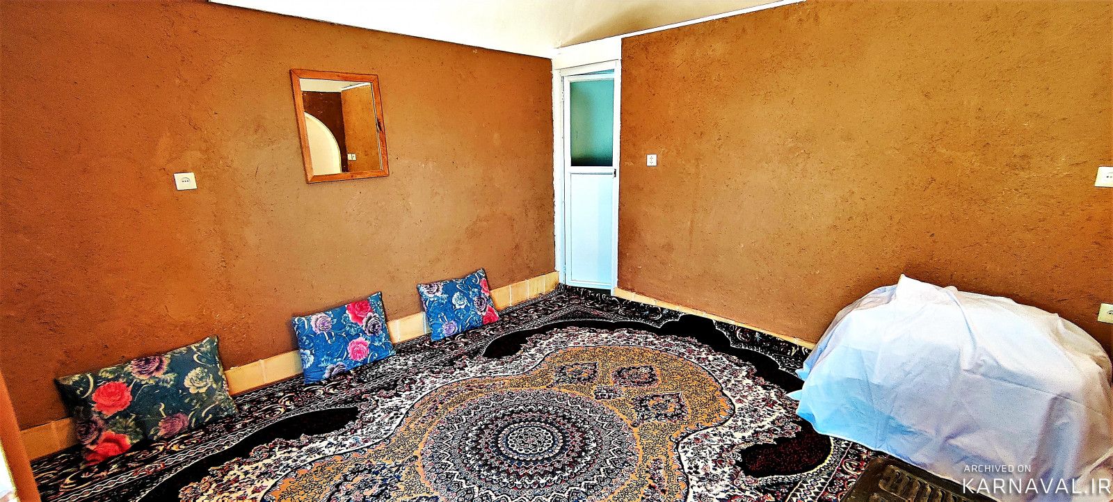سرای سنتی ستاره کویر (اتاق 2)