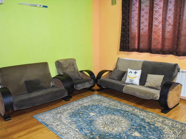 اقامتگاه (اخوان ثالث)، راحت و مرتب (نزدیک حرم)