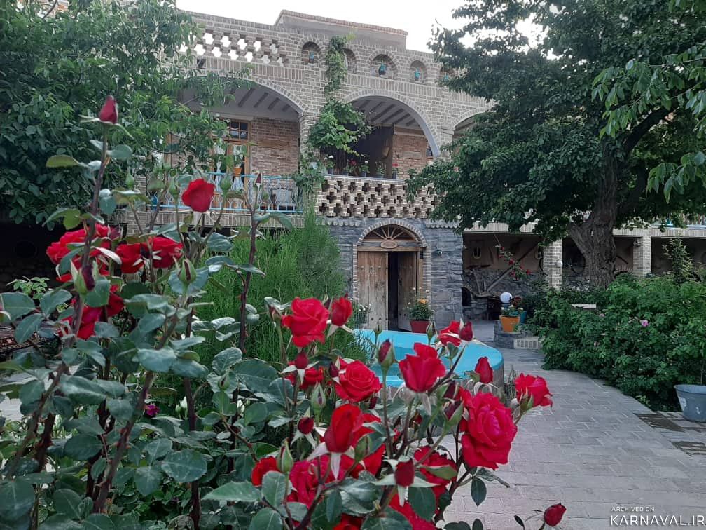 اقامتگاه بومگردی دولتسرا (اتاق سالن) اقامتگاه بومگردی دولتسرا (اتاق سالن)