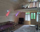 کلبه نقلی در دل باغ مرکبات و زمین چای کلبه نقلی در دل باغ مرکبات و زمین چای