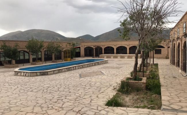 واحد چهار نفره (مدل 2) شماره یک واحد چهار نفره (مدل 2) شماره یک