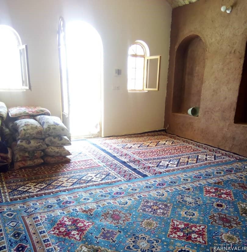 اتاق 28 متری کاروانسرای لیلی و مجنون مرنجاب (4)