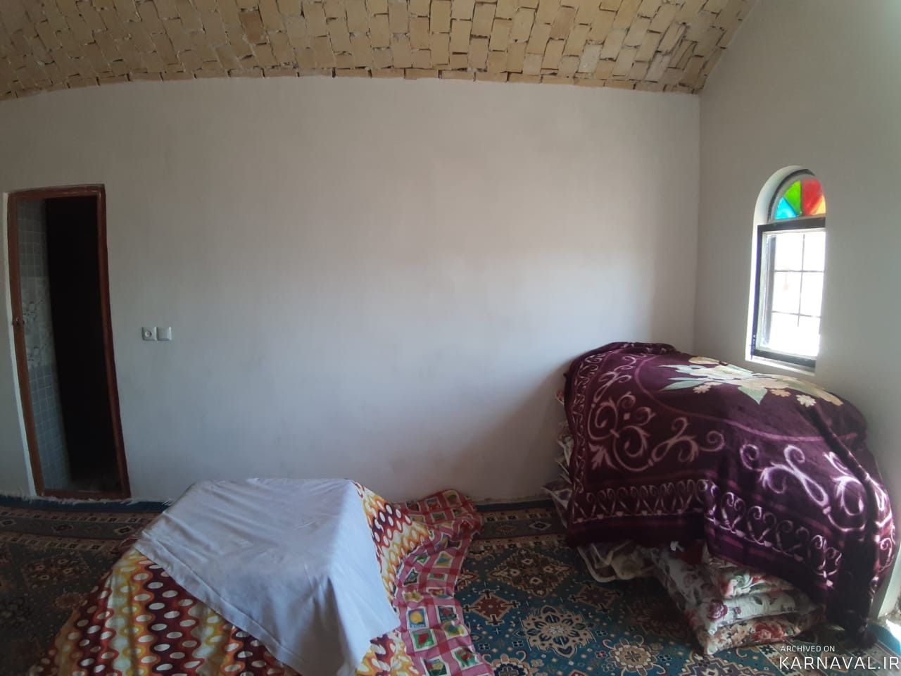 سوئیت 14 متری کاروانسرای لیلی و مجنون مرنجاب (3)