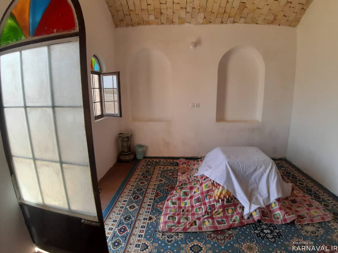اتاق 14 متری کاروانسرای لیلی و مجنون مرنجاب (5) اتاق 14 متری کاروانسرای لیلی و مجنون مرنجاب (5)