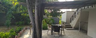 ویلای دوخواب مبله دربست، دارای باغچه و حیاط بزرگ ویلای دوخواب مبله دربست، دارای باغچه و حیاط بزرگ