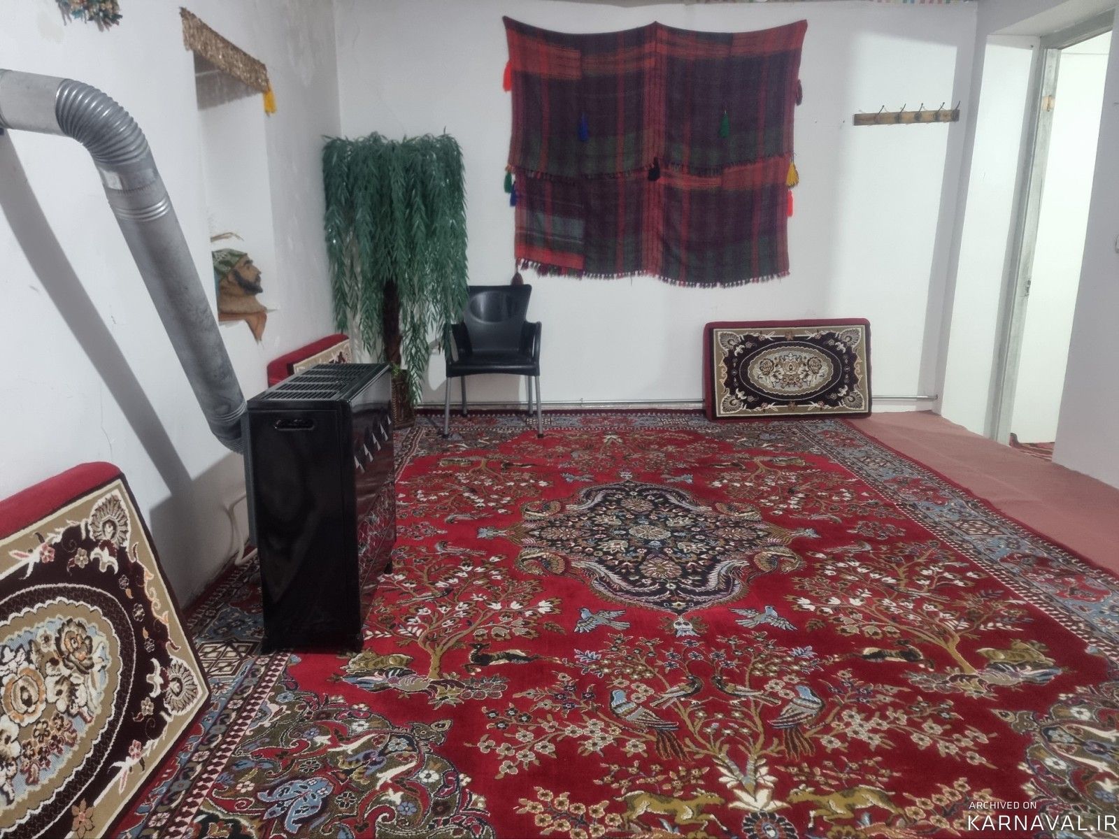 اقامتگاه بومگردی "سوما" اتاق 15 متری (5)