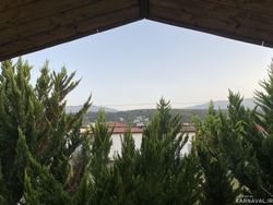 ویلای دوبلکس با امکانات سرگرمی و چشمانداز جنگل ویلای دوبلکس با امکانات سرگرمی و چشمانداز جنگل