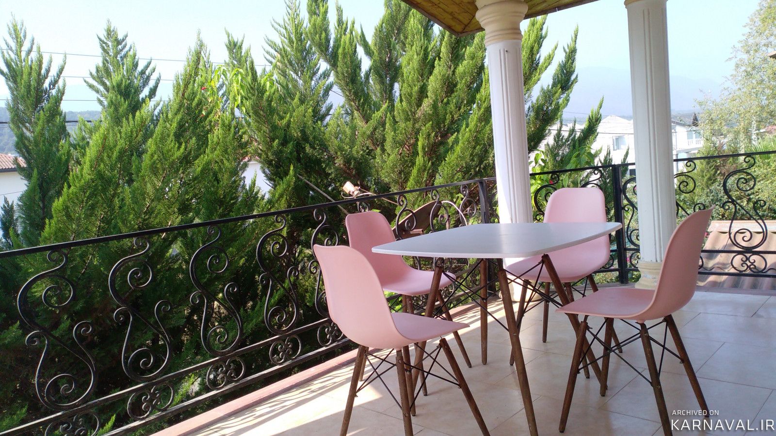 ویلای دوبلکس با امکانات سرگرمی و چشم‌انداز جنگل