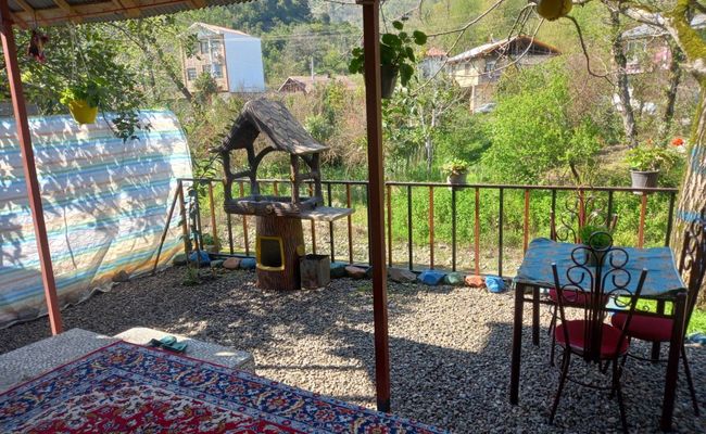 واحد تک خواب تراسدار روبه رودخانه واحد تک خواب تراسدار روبه رودخانه