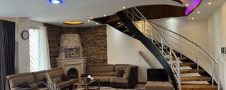 ویلای دوبلکس سه خوابه پلاک یک ساحلی ویلای دوبلکس سه خوابه پلاک یک ساحلی