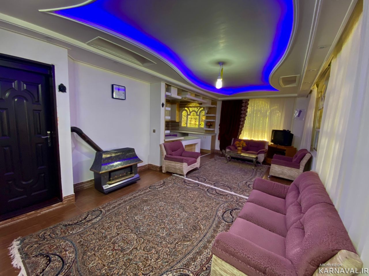 واحدی شیک، دارای تراسی با منظره شهر و کوهستان