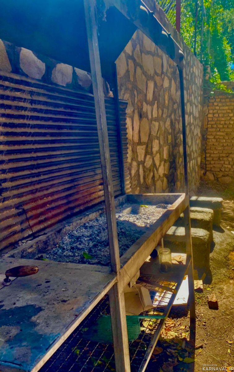 واحدی شیک، دارای تراسی با منظره شهر و کوهستان واحدی شیک، دارای تراسی با منظره شهر و کوهستان