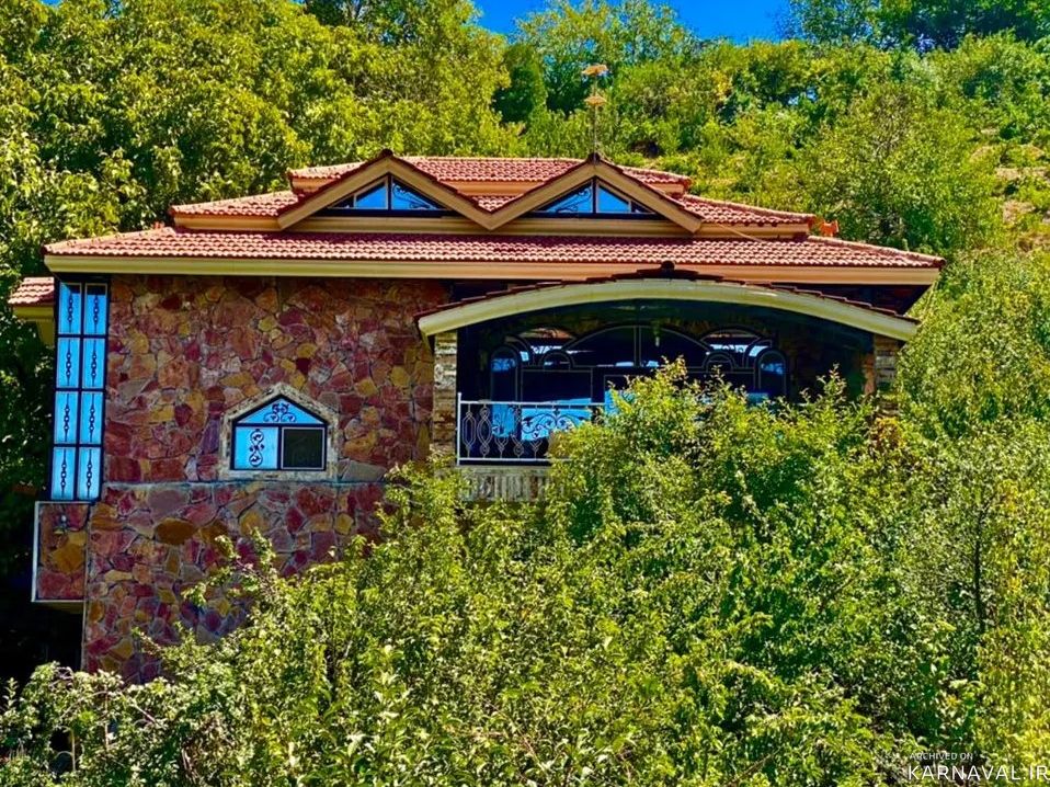 واحدی شیک، دارای تراسی با منظره شهر و کوهستان واحدی شیک، دارای تراسی با منظره شهر و کوهستان