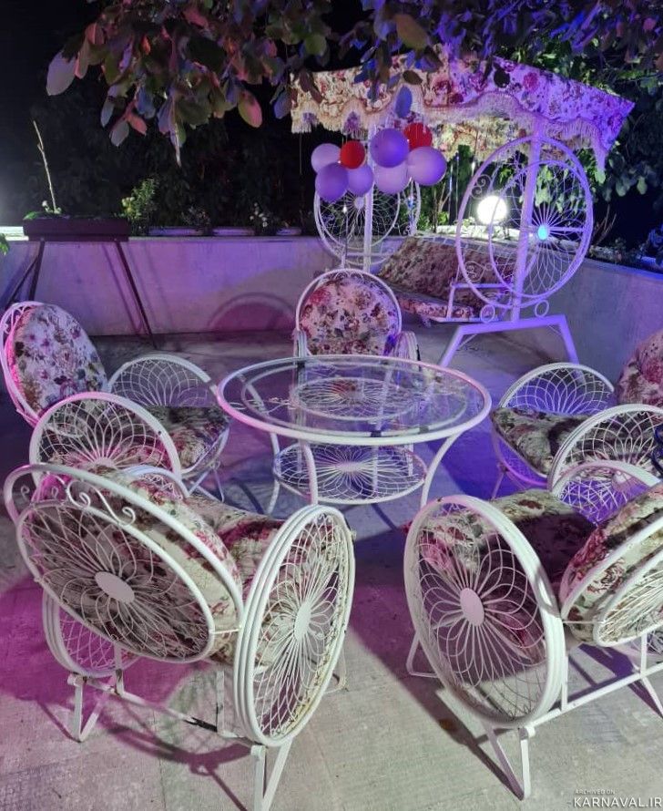 ویلای دوبلکس و دربست در باغ گلِ فشم ویلای دوبلکس و دربست در باغ گلِ فشم