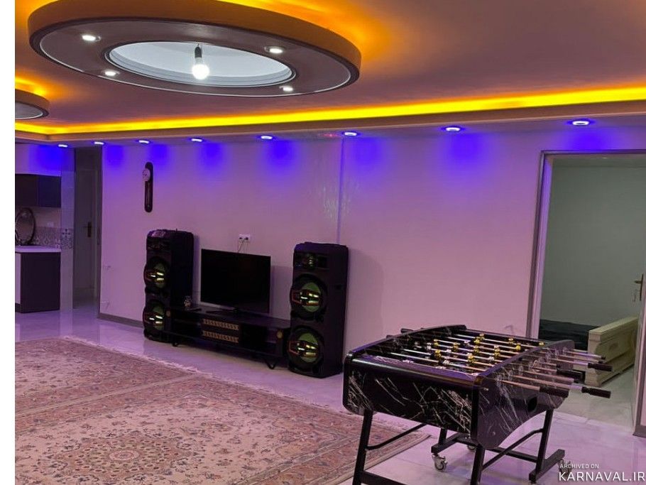 ویلای استخردار سرپوشیده آب گرم پناه