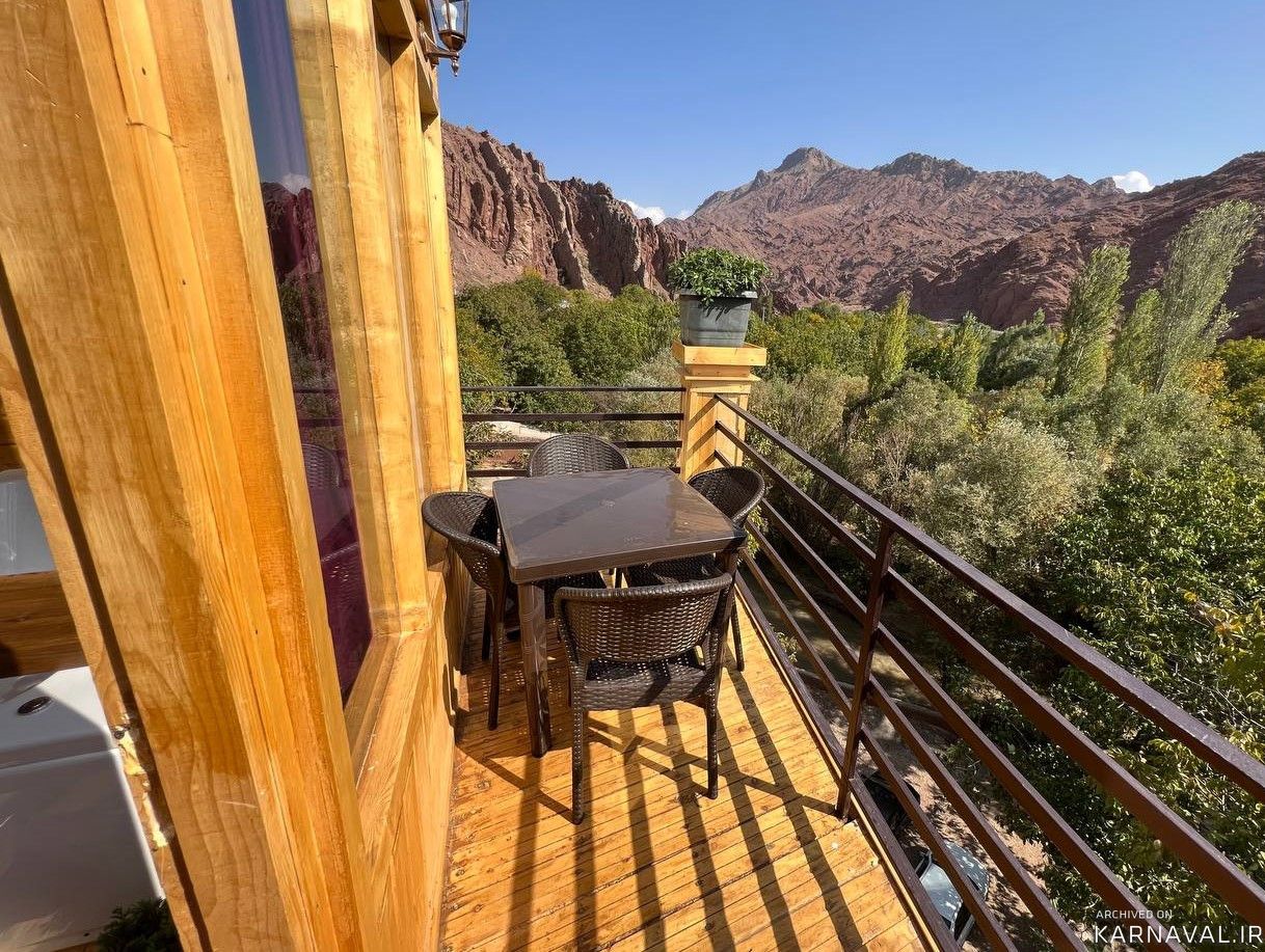 کلبه درختی دنج دو نفره گوگن