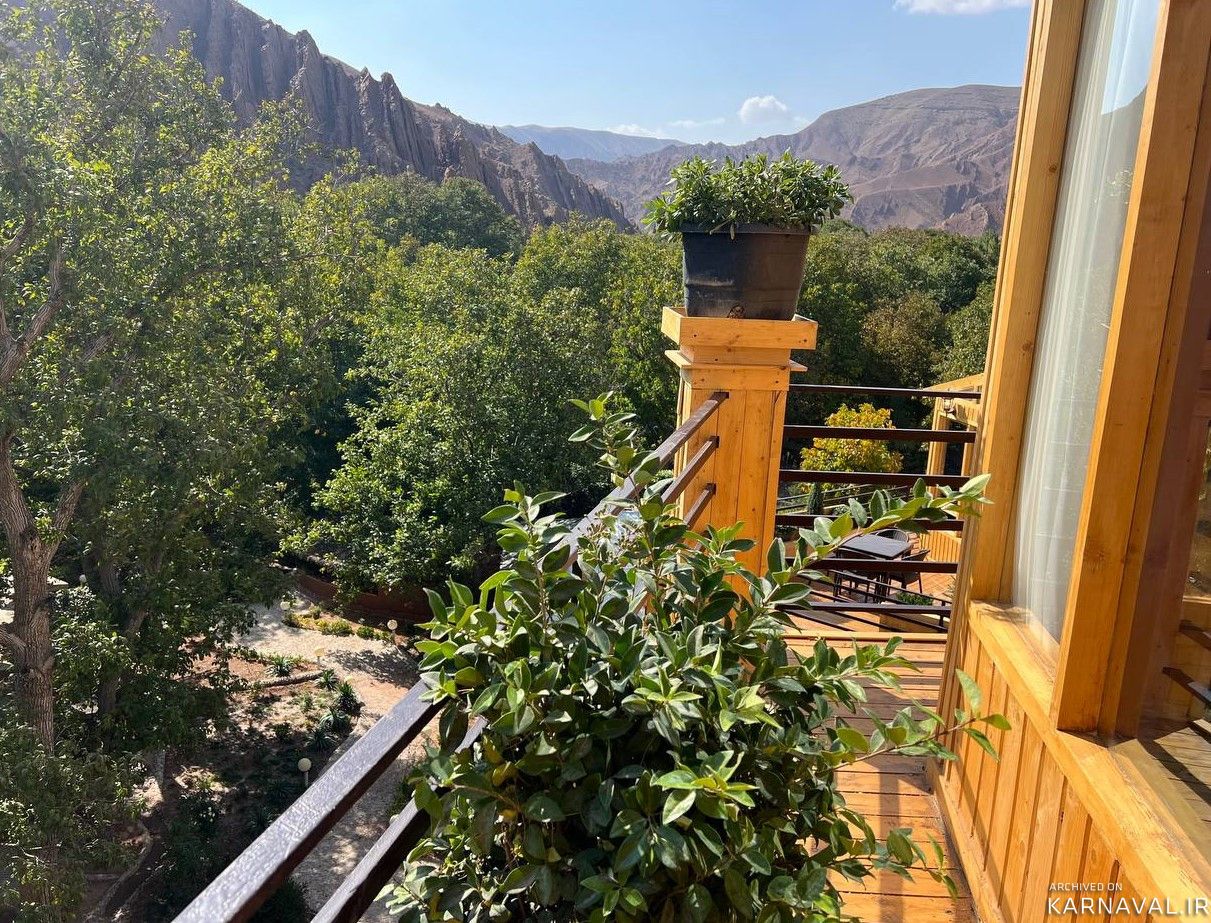 کلبه درختی دنج دو نفره گوگن