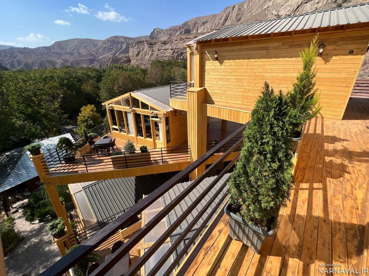 کلبه درختی دنج دو نفره گوگن