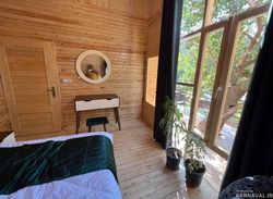 کلبه (8) درختی دنج چهار نفره سزان کلبه (8) درختی دنج چهار نفره سزان