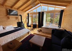 کلبه (14) درختی دنج دو نفره ون گوگ کلبه (14) درختی دنج دو نفره ون گوگ