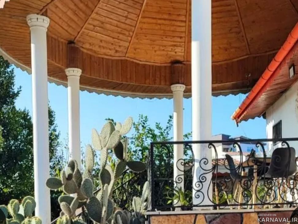 ویلایی در نزدیکی ساحل با ویو مرداب