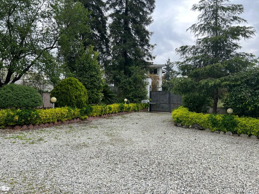 ویلایی در نزدیکی ساحل با ویو مرداب