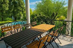 ویلایی در نزدیکی ساحل با ویو مرداب ویلایی در نزدیکی ساحل با ویو مرداب