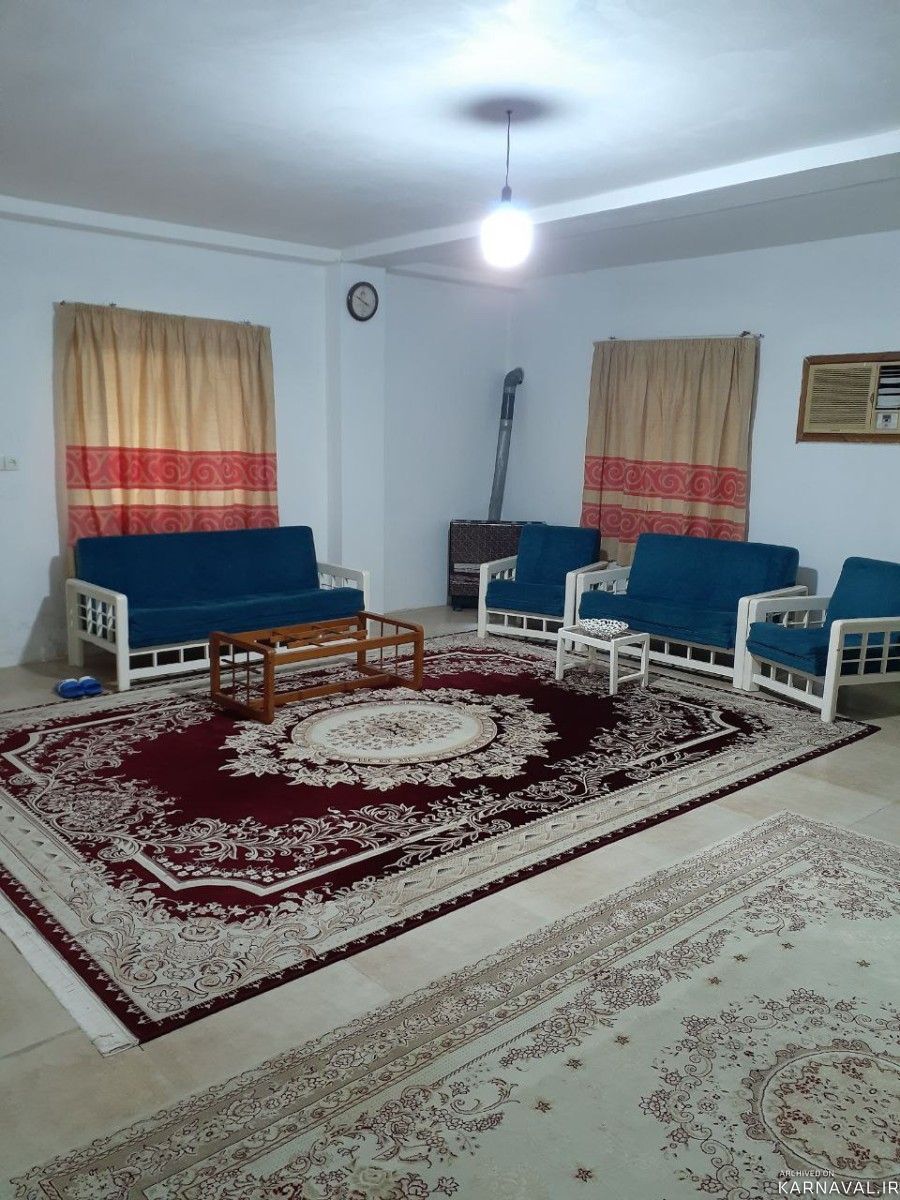 واحد مبله‌ی دو خوابه در محیطی آرام