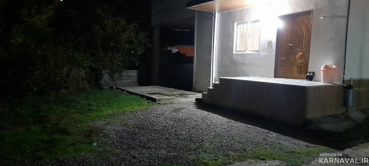 واحد مبله‌ی دو خوابه در محیطی آرام