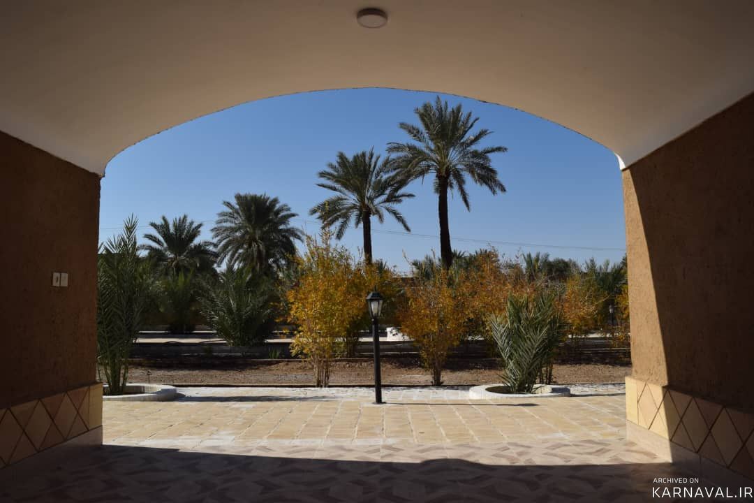 اتاق مستر (2)  بومگردی آقا میرزا
