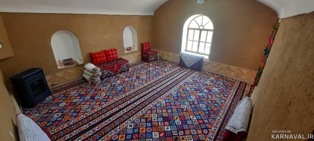 اتاق مستر (2)  بومگردی آقا میرزا