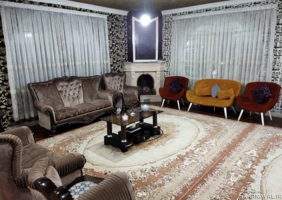 ویلای استخردار ابگرم درختی